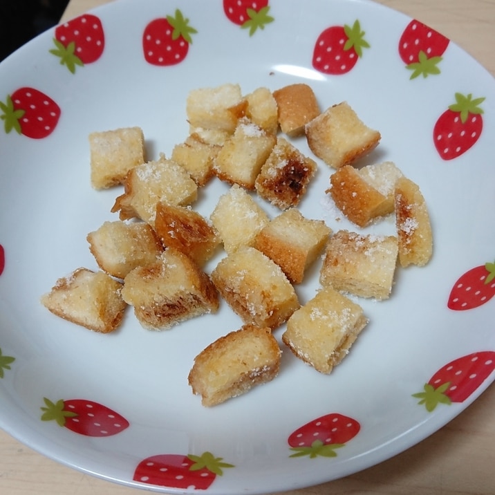レンジで3分!材料3つ!簡単サクサク食パンラスク